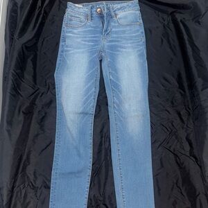 American Eagle Outfitters Light Blue Skinny Jeans
